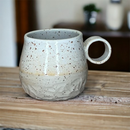 La tasse à café rustique avec anse  - Grès pyrité - Fait main • Grains de beauté