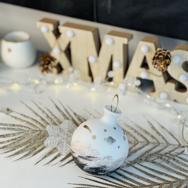 GIFT BOX - Blue candle holders & tray - Handcrafted porcelain • Hurricane & Pyrenees