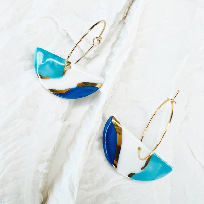 Nathalia • Boucles d'oreilles bleues et turquoises  - Porcelaine et or