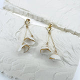Orée – Boucles d'oreilles • Fleurs de porcelaine dorées